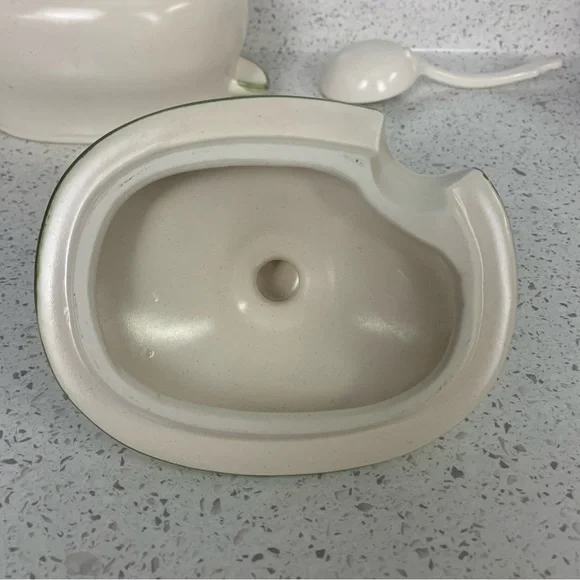 Vintage Ceramic Oven-Proof Covered Dish with Serving Spoon- Made in Japan - Picture 6 of 10